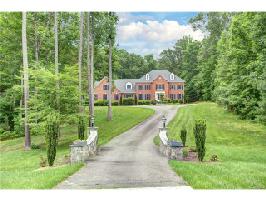 13218 Chesdin Landing Dr