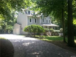 13621 Winterberry Rdg
