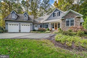 1360 Lake Forest Drive