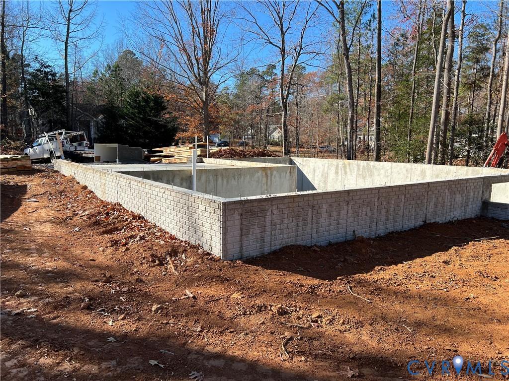 Image 2: Basement is poured!