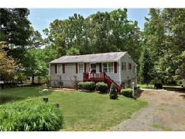 2135 Lakeview Dr
