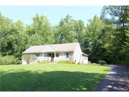 54 Robbie Rd
