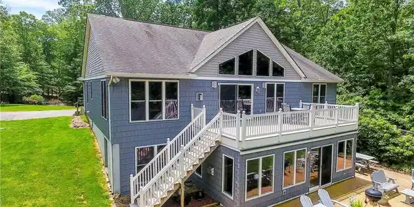 2575 Hensley Road