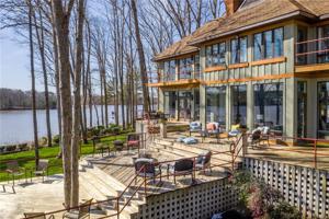 20239 Oak River Court