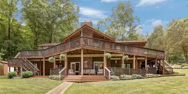 246 Mulberry Meadow