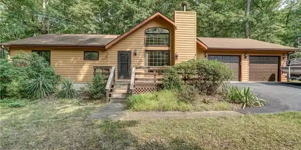 289 Madeline Lane
