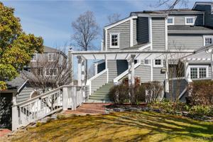 27 Spinnaker Cove Drive