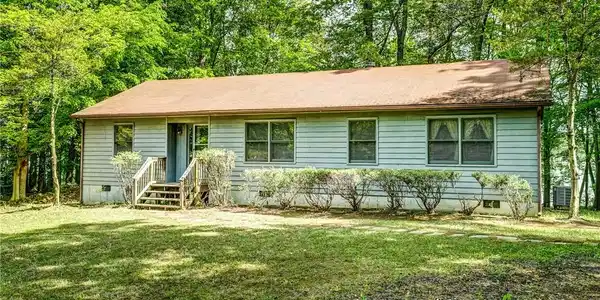 435 Cooke Lane