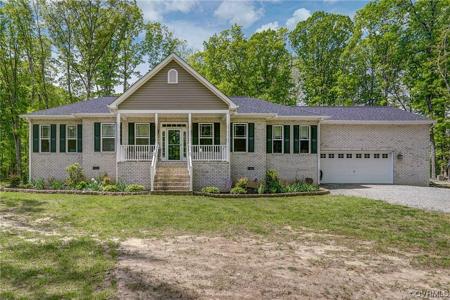 1500 Lake Forest Drive