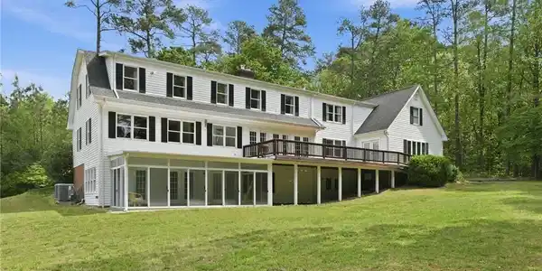 3029 Oxford Drive