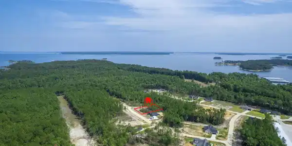 142 Crazy Horse Drive