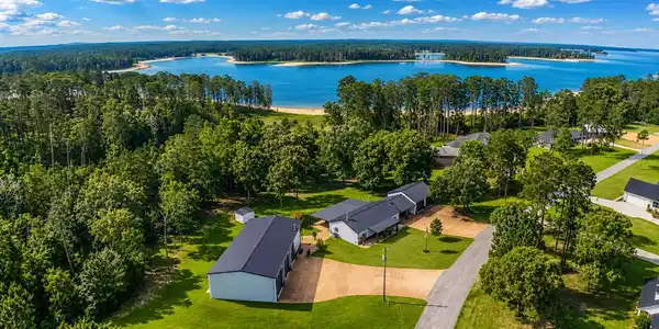 828 County Road 222 C