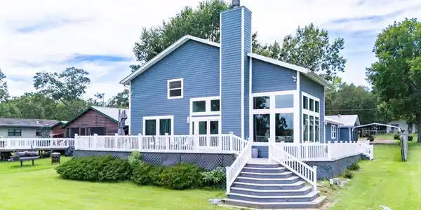 321 Paradise Drive
