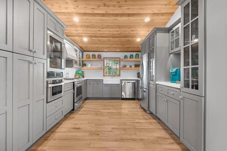 212 Sweet Gum Loop