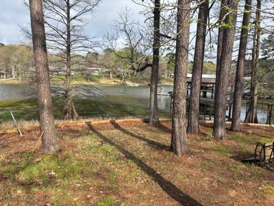 275 Waters Edge