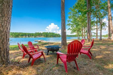 110 Fishers Point