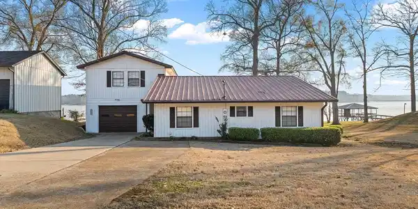 288 Clay Banks Drive
