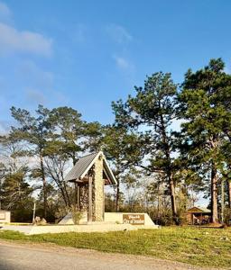 Lot 17,18 Chanticleer Drive