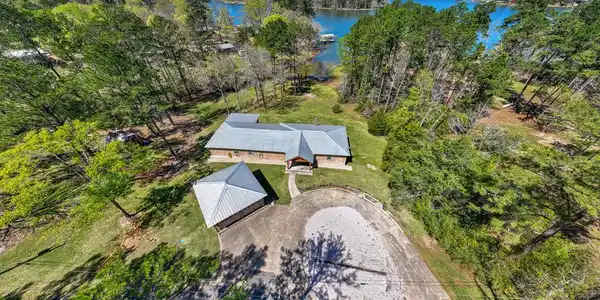286 Lynnwood Drive