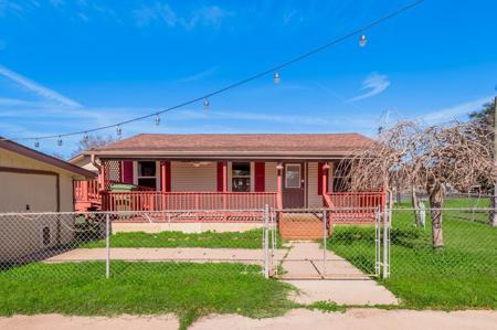 53 Lake View Drive