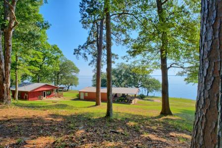 146 Emerald Beach