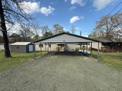 200 Stonewall Drive