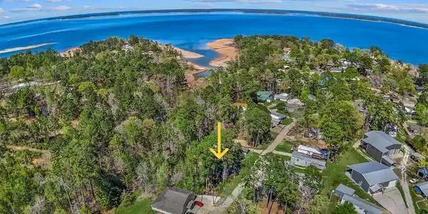 242 Wildbriar Drive