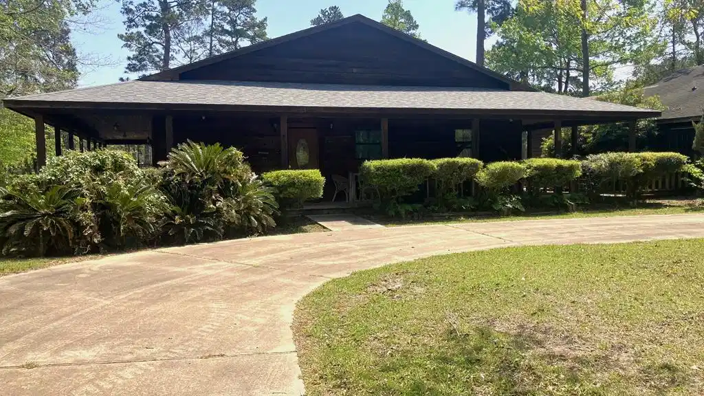 Image 1: Main View