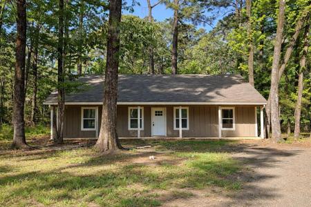375 Admiral Drive
