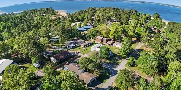 191 Wildbriar Drive