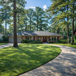 276 Broadmoor Drive