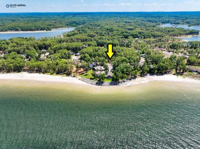 42 Beachrock Drive