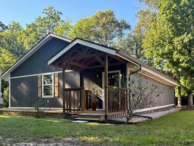 160 West Hickory Hill