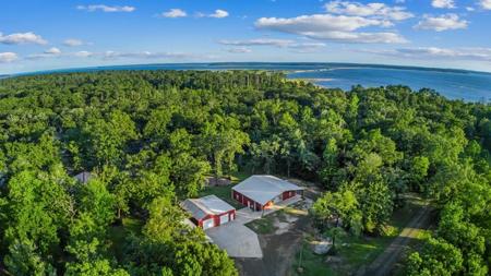 700 County Road 3558