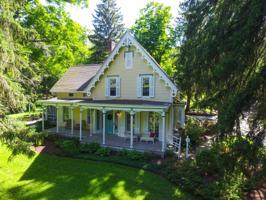 1662 TAUGHANNOCK BLVD