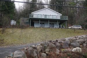 2890 SOUTH SHORE RD