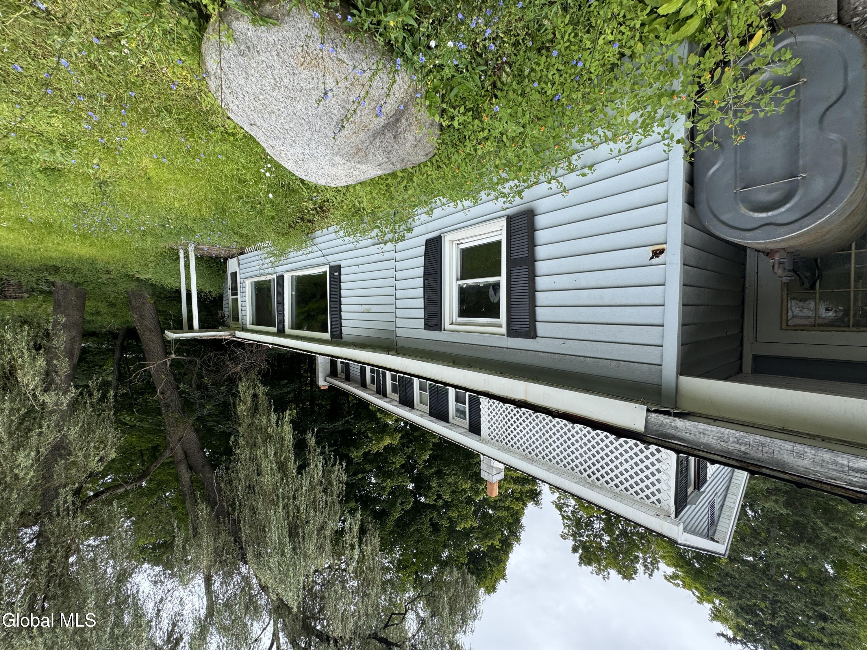 Image 1: Front of Home