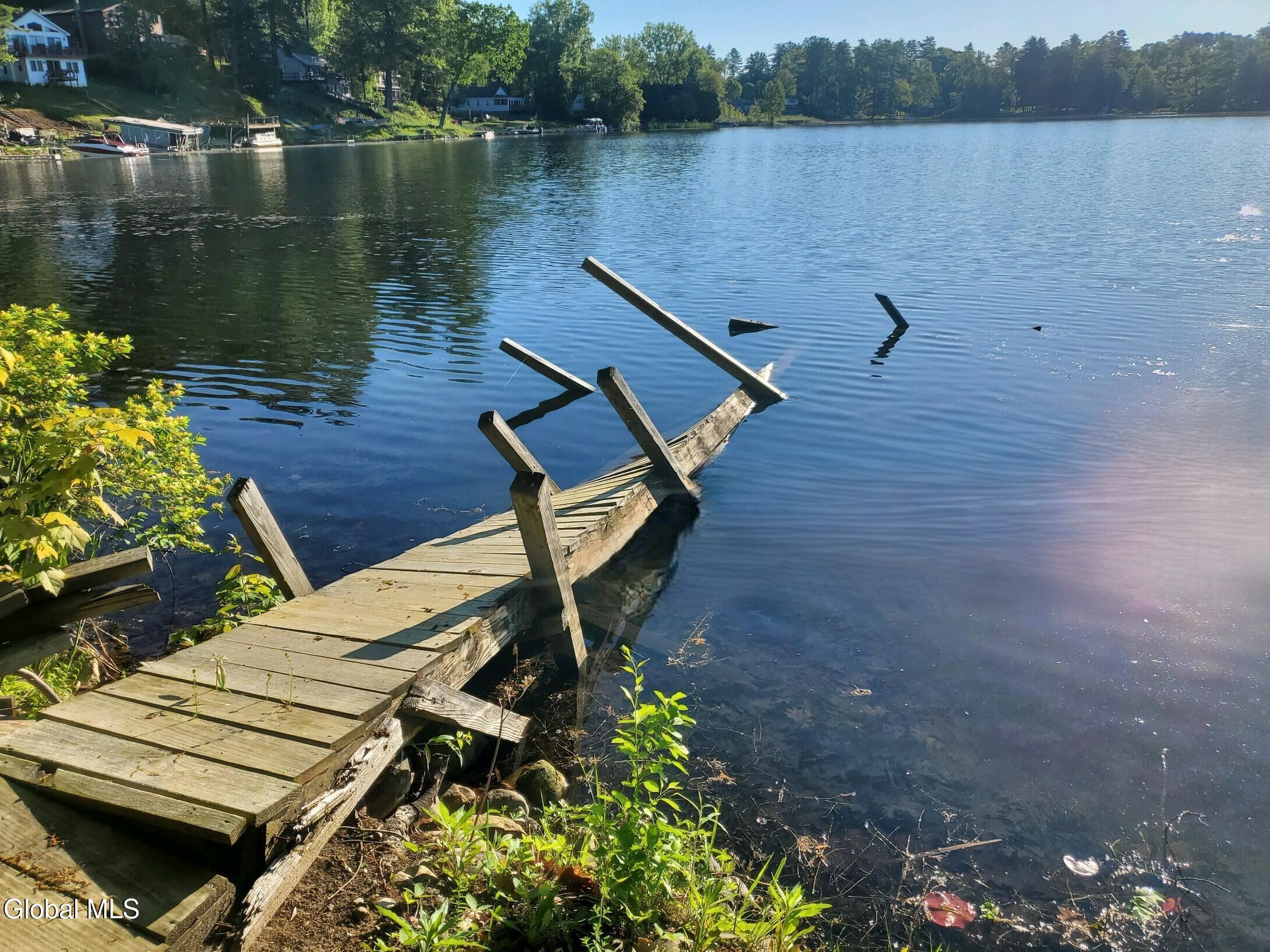 Image 4: 4