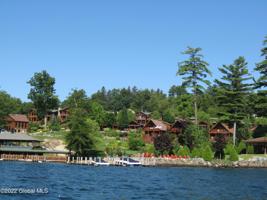 3210 LAKE SHORE Drive