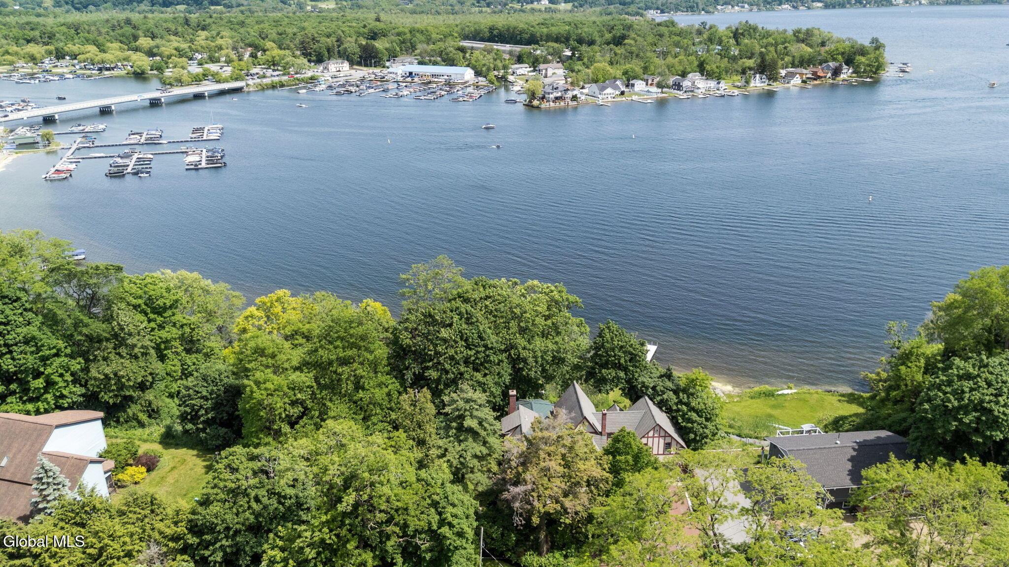 Image 2: 67-web-or-mls-674-crescent-ave