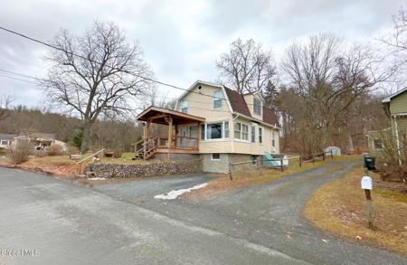 68 Lake Shore Circle Drive