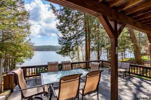 29 LAKESIDE AV
