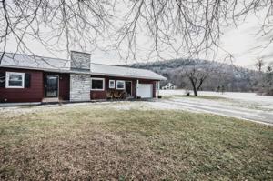 39 BLACK POINT RD