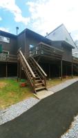 11Q OVERLOOK LA