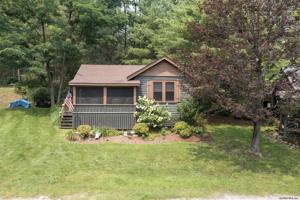 15 LAKE SHORE CIR Drive
