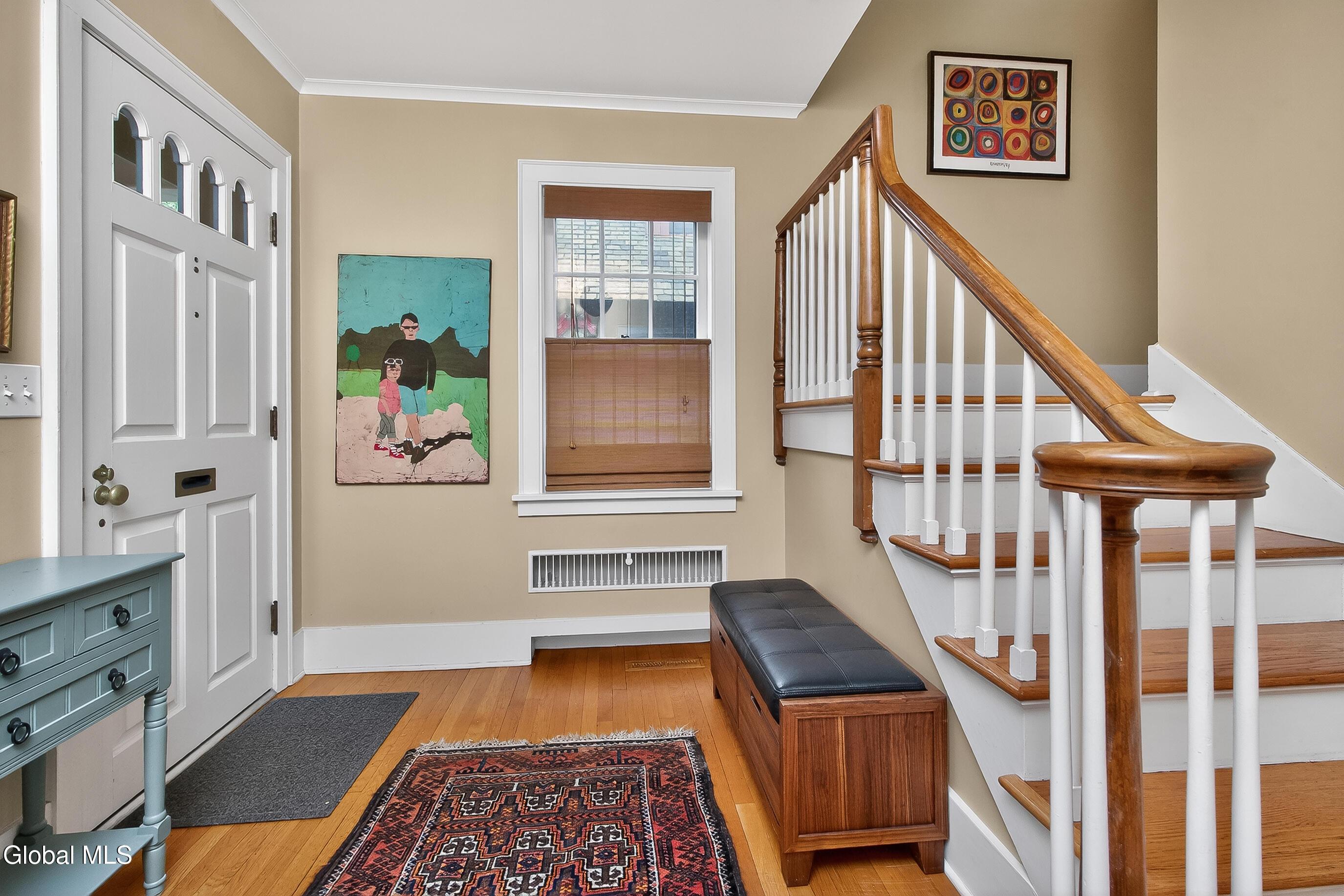 Image 4: 022-81-Brookline-Ave-Albany-NY-12203