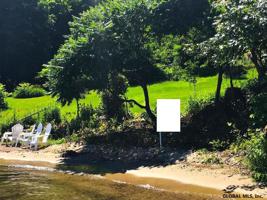 00 LAKESHORE DR