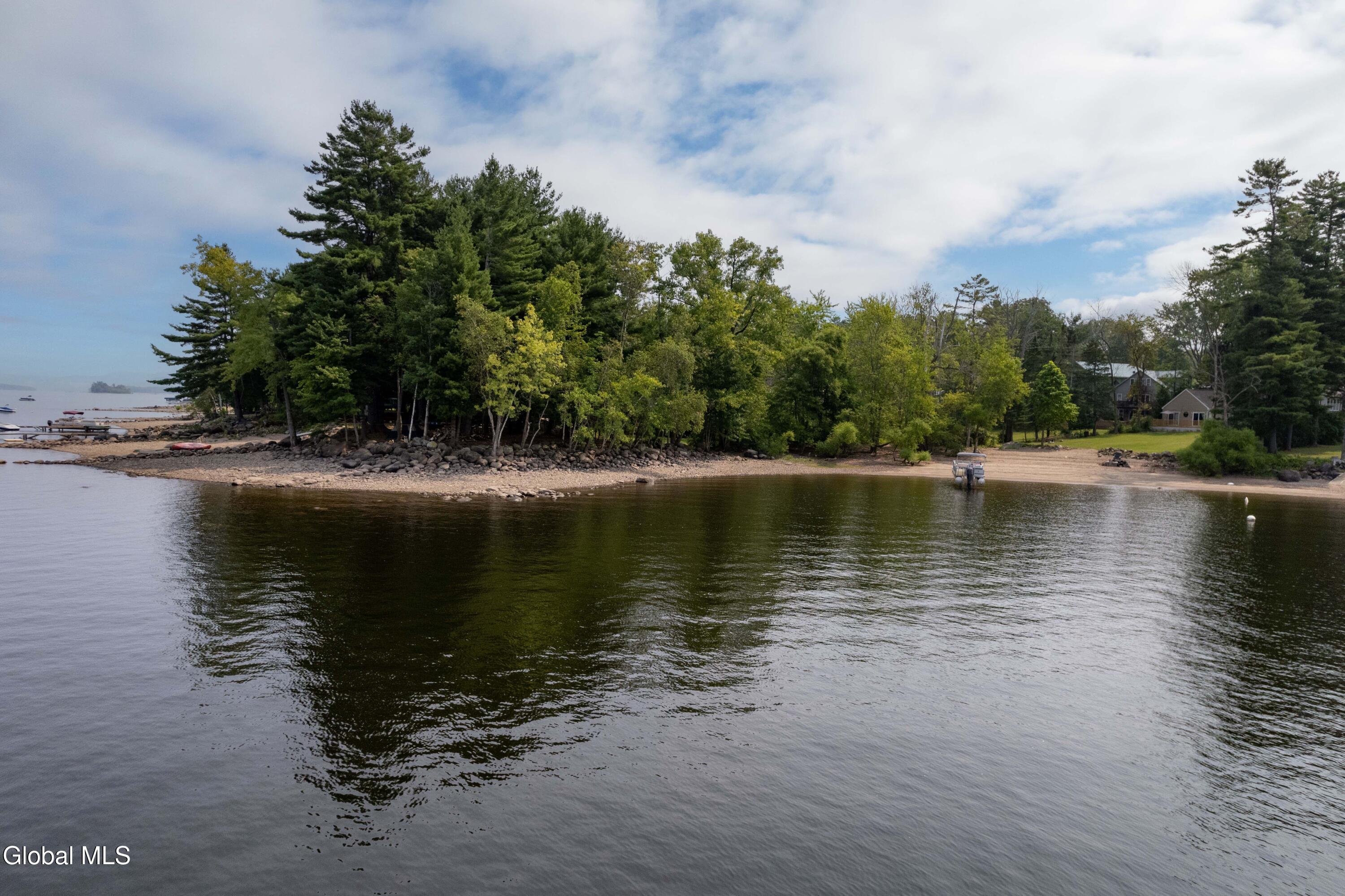 Image 1: 115 Shore-29