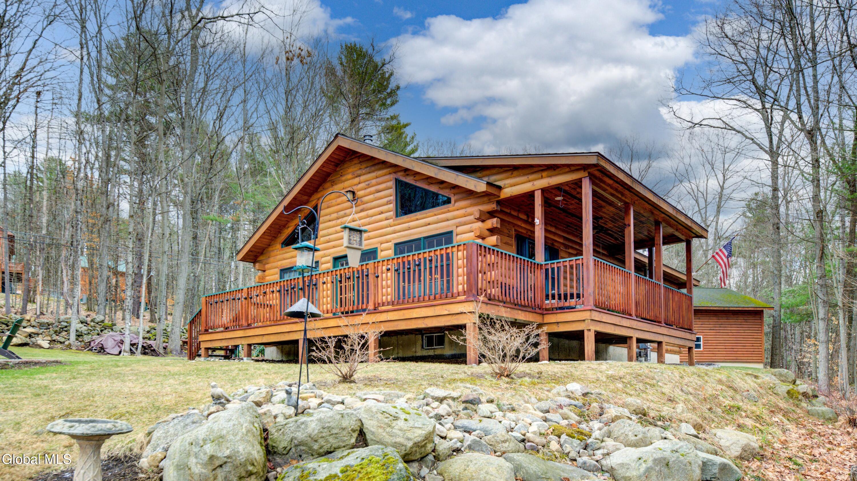 Image 2: 182 S Shore Rd-36