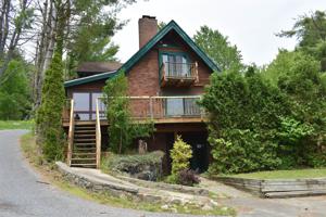 4 BELLE LODI LN